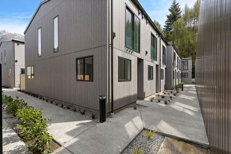 Photo of property in Coronet Peak Alpine, 48/159 Arthurs Point Road, Arthurs Point, Queenstown, 9371