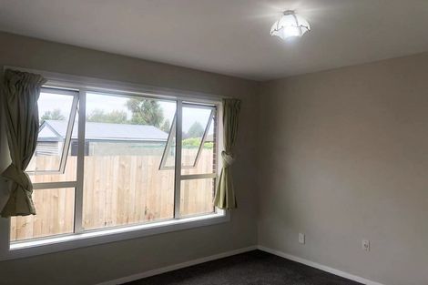 Photo of property in 25 Greenhurst Street, Sockburn, Christchurch, 8042
