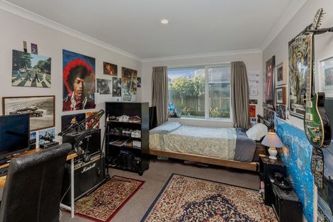 Photo of property in 12 Westpark Drive, Burnside, Christchurch, 8053