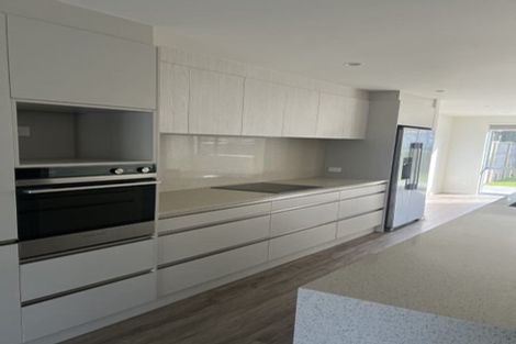 Photo of property in 13 Gunn Way, Hobsonville, Auckland, 0616