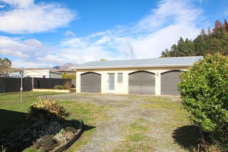 Photo of property in 13 Bowen Street, Kurow, 9435