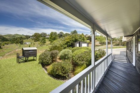 Photo of property in 67 Te Mata Peak Road, Havelock North, 4130