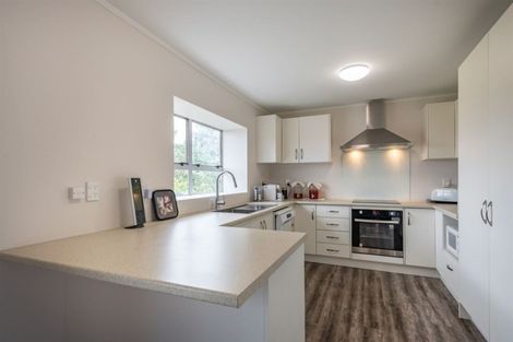 Photo of property in 95-97 Percy Dyett Drive, Karori, Wellington, 6012