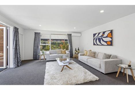Photo of property in 1e Thorrington Lane, Cashmere, Christchurch, 8022