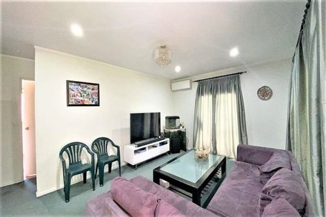 Photo of property in 57 Stratford Road, Manurewa, Auckland, 2105