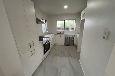 Photo of property in 109 Kindergarten Drive, Conifer Grove, Takanini, 2112