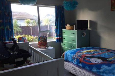 Photo of property in 19 Chadbury Street, Parklands, Christchurch, 8083