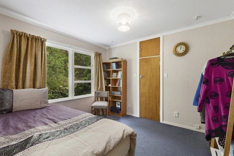 Photo of property in 25 Collier Avenue, Karori, Wellington, 6012