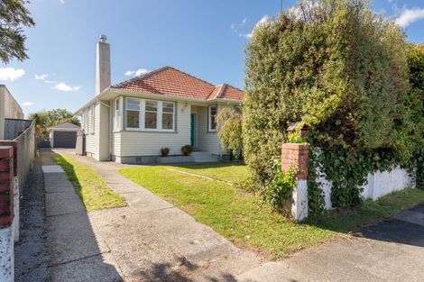 Photo of property in 60 Pine Avenue, Ebdentown, Upper Hutt, 5018