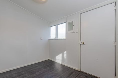 Photo of property in 35 Church Street, Awapuni, Palmerston North, 4412