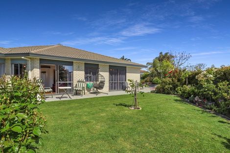 Photo of property in 2 Melia Place, Mount Maunganui, 3116