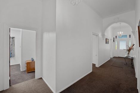 Photo of property in 3 Victoria Street, Hawera, 4610