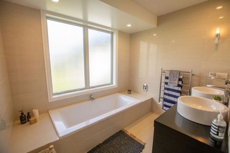 Photo of property in 62 Blackberry Way, Welcome Bay, Tauranga, 3175