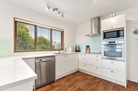 Photo of property in 19 Monyash Road, Manly, Whangaparaoa, 0930