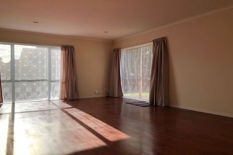 Photo of property in 16 Aviara Court, Northpark, Auckland, 2013