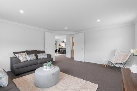 Photo of property in 5 Turnbull Crescent, Wanaka, 9305