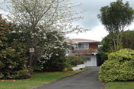 Photo of property in 1 Batten Street, Glenholme, Rotorua, 3010