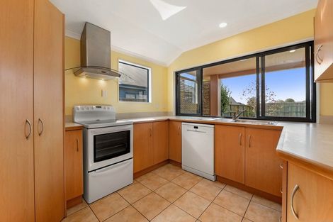 Photo of property in 19 Duggan Drive, Owhata, Rotorua, 3010