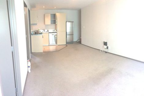 Photo of property in Dual Apartments, 303/142 Vivian Street, Te Aro, Wellington, 6011