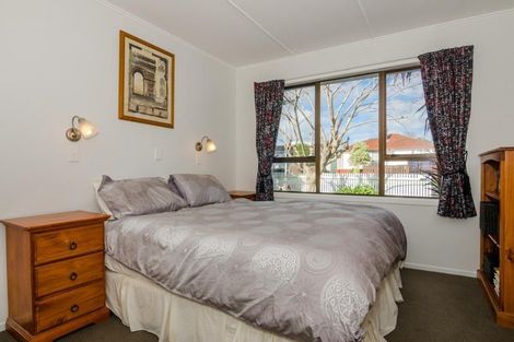 Photo of property in 51 Pinedale Place, Henderson, Auckland, 0610
