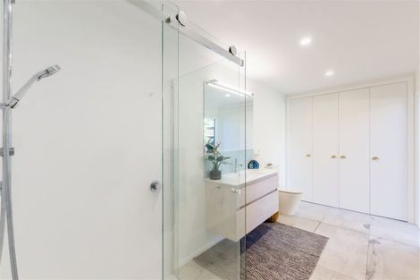 Photo of property in 48 Margaret Road, Raumati Beach, Paraparaumu, 5032