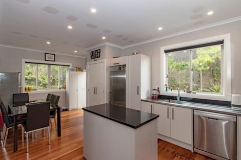 Photo of property in 28 Havelock Road, Hospital Hill, Napier, 4110