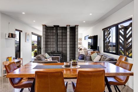 Photo of property in 69 Cyrus Street, Whalers Gate, New Plymouth, 4310