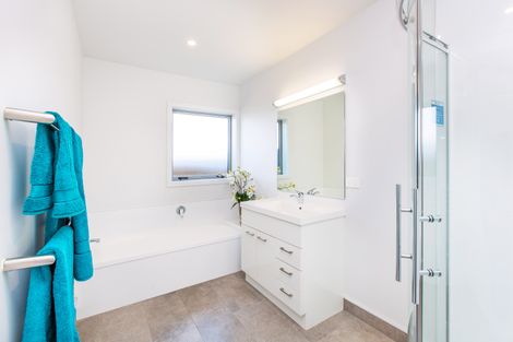 Photo of property in 41 Shrule Place, Huntington, Hamilton, 3210