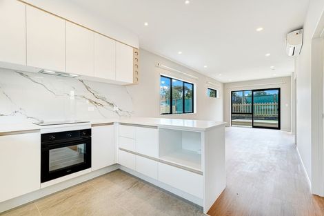 Photo of property in 25b Withers Road, Glen Eden, Auckland, 0602