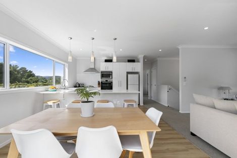 Photo of property in 2/16 Kelso Grove, Kelson, Lower Hutt, 5010