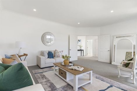 Photo of property in 5 Kentia Way, Somerville, Auckland, 2014