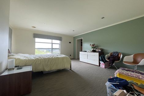 Photo of property in 74 Amesbury Drive, Churton Park, Wellington, 6037