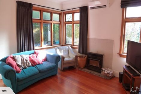 Photo of property in 29 Melrose Road, Island Bay, Wellington, 6023