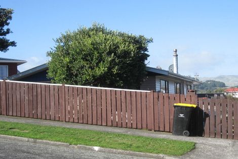 Photo of property in 8 Inlet View, Titahi Bay, Porirua, 5022