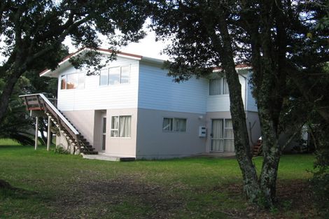 Photo of property in 32 Mccall Avenue, Pauanui, Hikuai, 3579