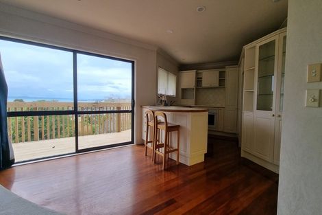 Photo of property in 17b Colmar Road, Mellons Bay, Auckland, 2014