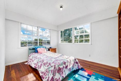 Photo of property in 201 Don Buck Road, Massey, Auckland, 0614