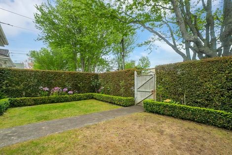 Photo of property in 23 Dignan Street, Point Chevalier, Auckland, 1022