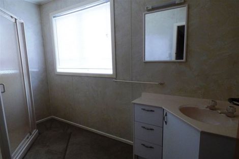 Photo of property in 14 Essex Street, Balclutha, 9230