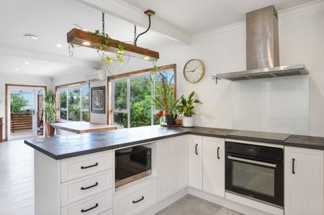 Photo of property in 42 Island View Road, Western Heights, Rotorua, 3015