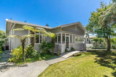 Photo of property in 9 Macky Avenue, Devonport, Auckland, 0624