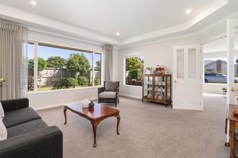 Photo of property in 7 Steane Place, Halswell, Christchurch, 8025