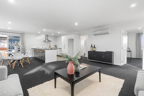 Photo of property in 10 Brightstone Crescent, Aranui, Christchurch, 8061