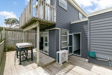 Photo of property in 5/14f Tireti Road, Titahi Bay, Porirua, 5022