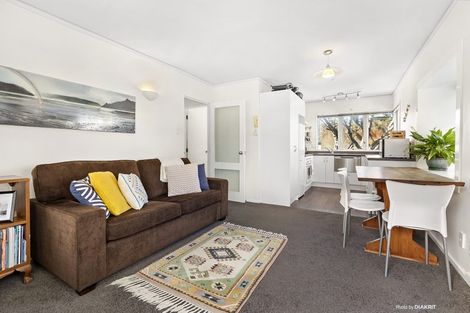 Photo of property in Iona Towers, 202/140 Abel Smith Street, Te Aro, Wellington, 6011