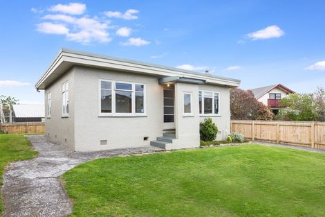 Photo of property in 57a Bluegum Road, Paraparaumu Beach, Paraparaumu, 5032