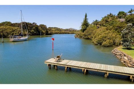 Photo of property in 60 Riverview Road, Kerikeri, 0230