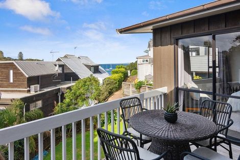 Photo of property in 7a Ellangowan Road, Waiake, Auckland, 0630