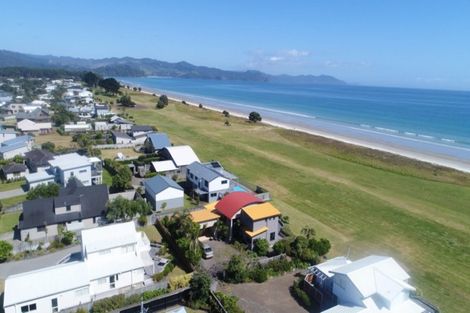Photo of property in 130 Puka Crescent, Matarangi, Whitianga, 3592