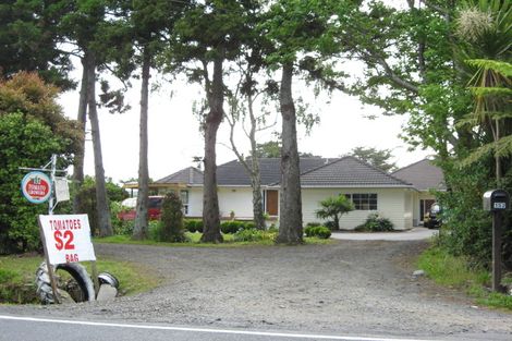 Photo of property in 152 Old North Road, Kumeu, 0892